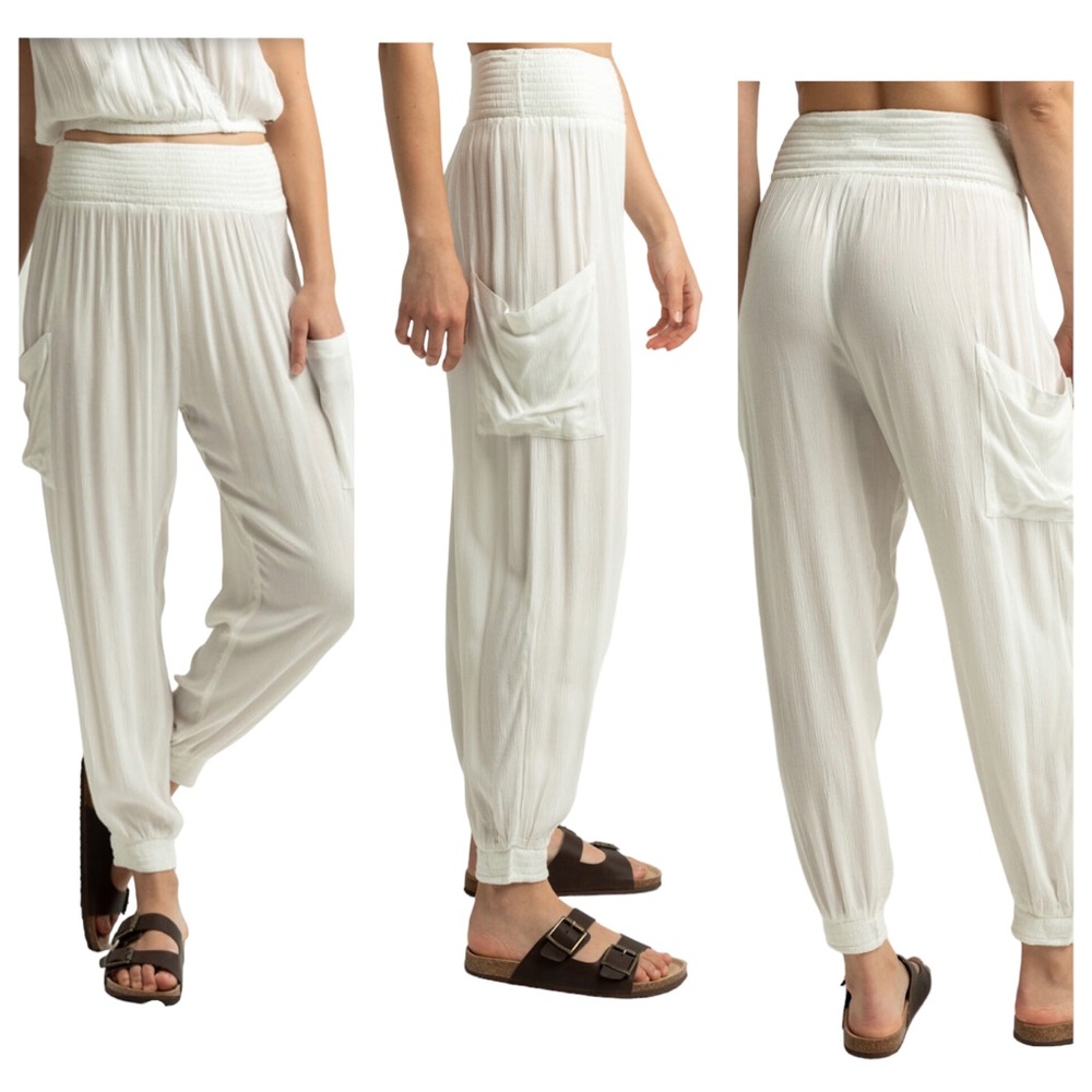 Roxy Beautiful Chaos White Smocked Waist Pants Size L